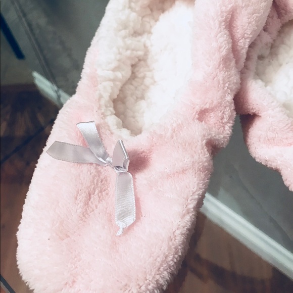 Pink Night Bedroom Soft Slippers - Picture 2 of 5